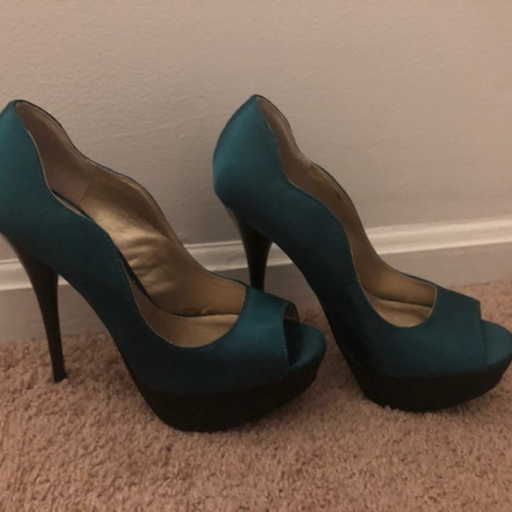 Emerald Green Satin Stilettos